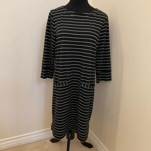 Chico’s Zenergy Classic black with white stripe tshirt dress sz 2